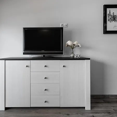 Center - Zdrojowe Apartman *